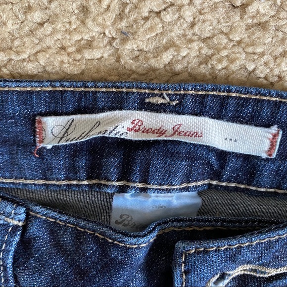 Brody Jeans - Picture 2 of 9